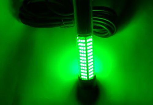 UV-lamps-to-attract-Fish-